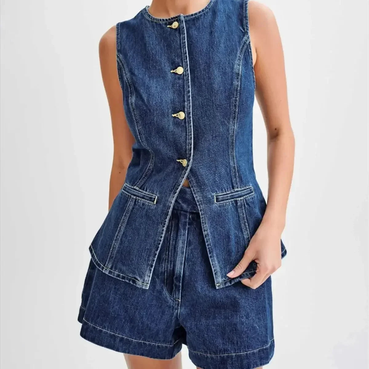 Korean Casual Split Round Neck Slim Fit Denim Vest Top Two-piece Set New Women's Fashion Sleeveless High Waist Denim Shorts Set